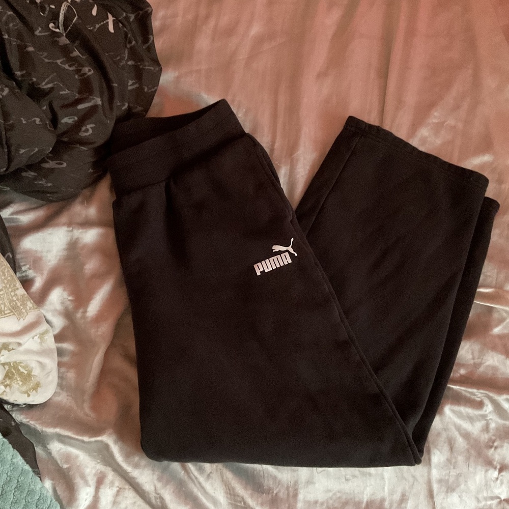 Puma sweats!